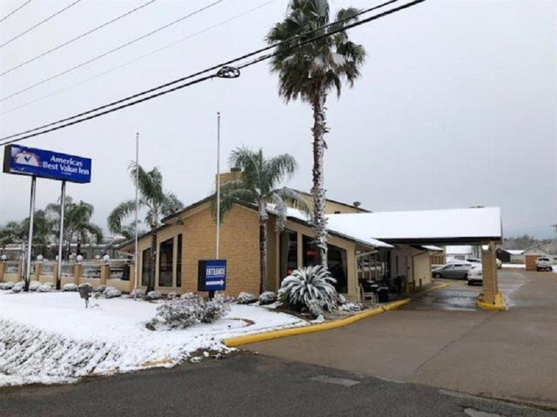 Americas Best Value Inn West Columbia Екстериор снимка
