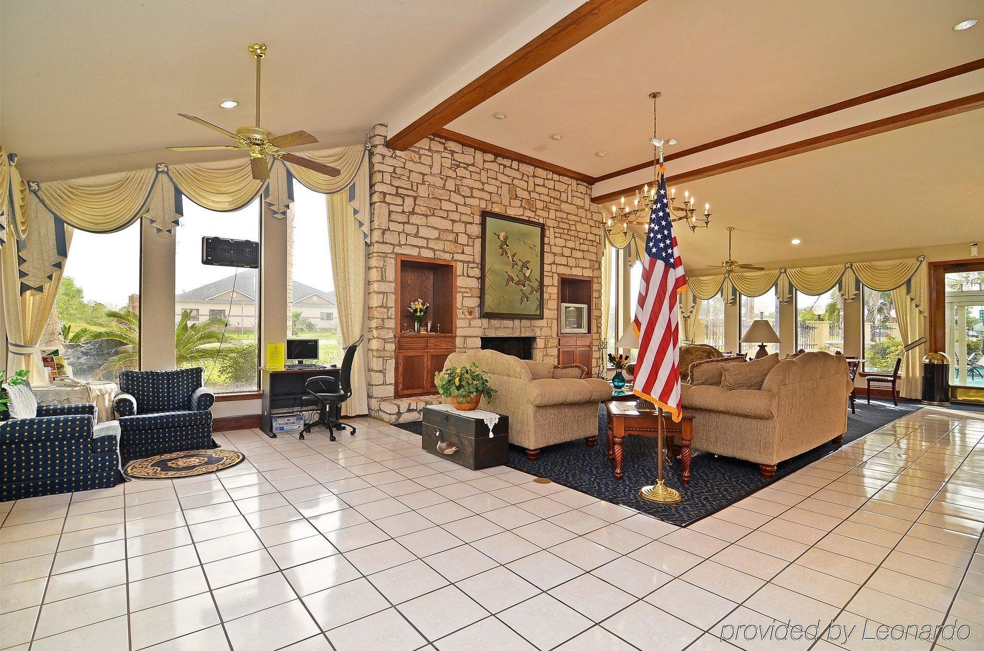 Americas Best Value Inn West Columbia Интериор снимка