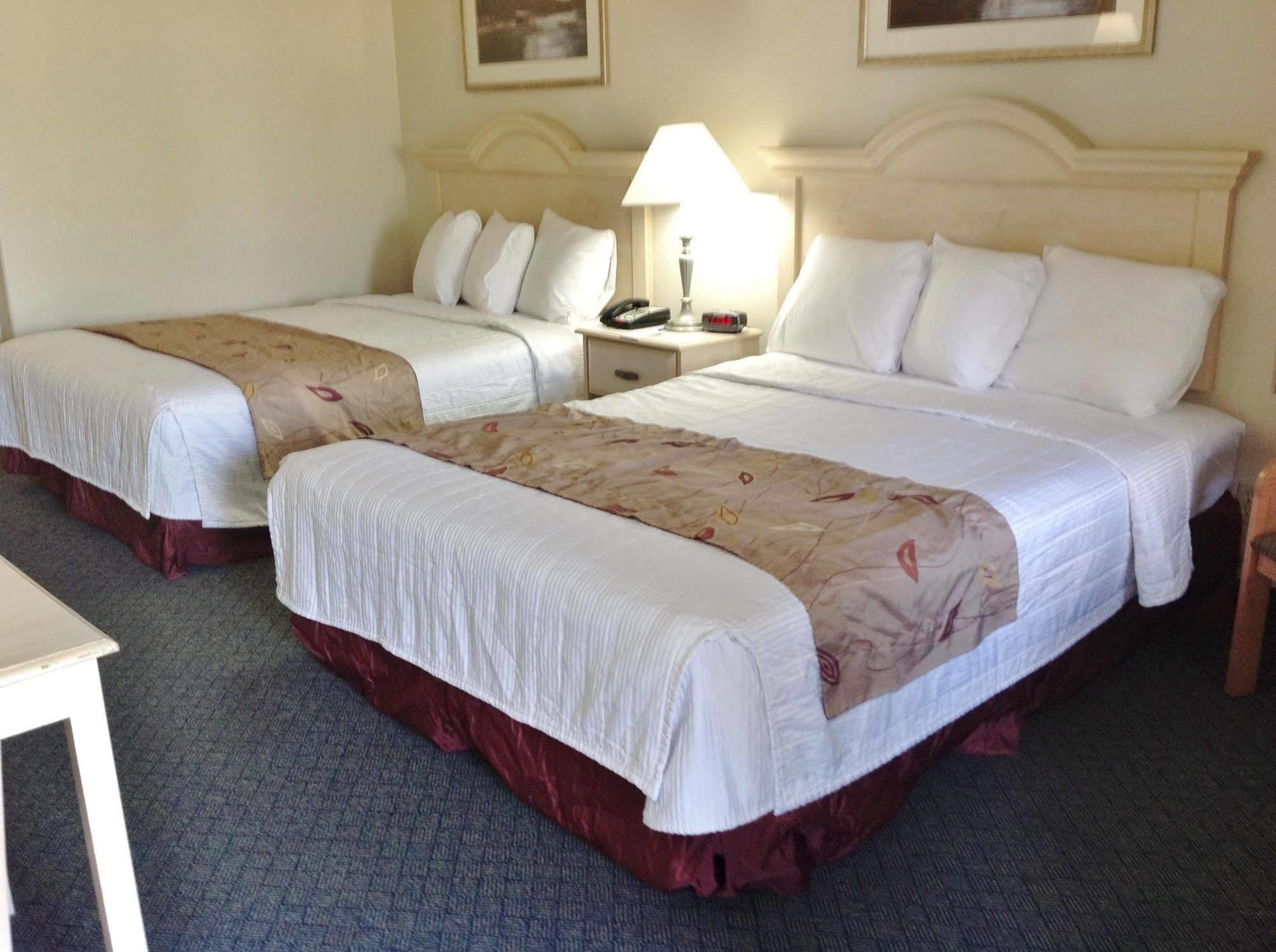 Americas Best Value Inn West Columbia Екстериор снимка